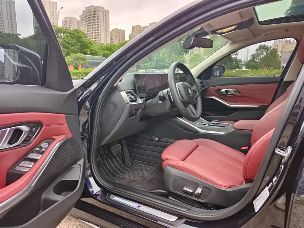 BMW 3 Series 2023