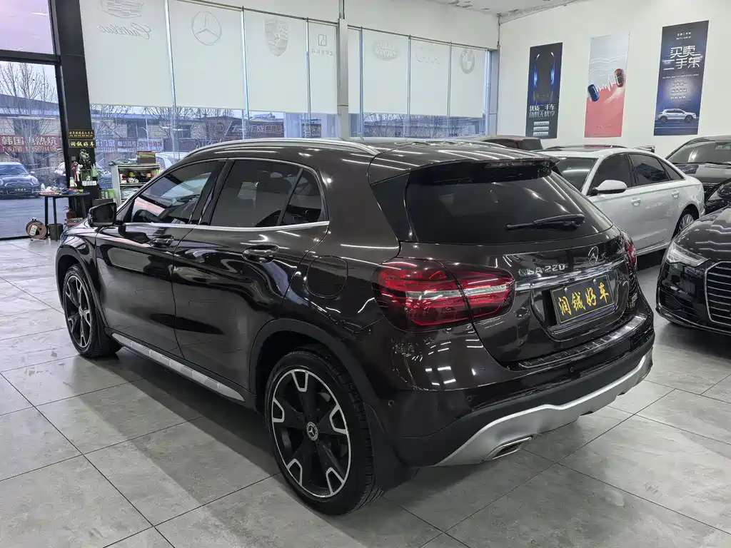 Mercedes-Benz GLA 2018 — фото 4