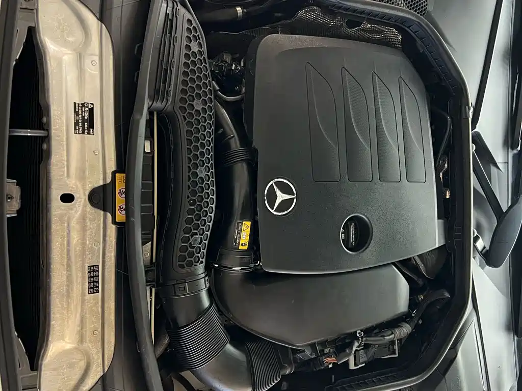 Mercedes-Benz C-Class 2019