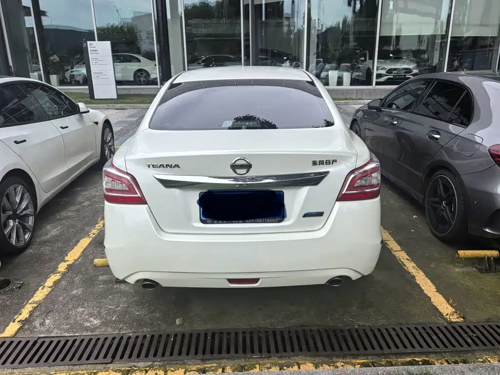 Nissan Teana 2015