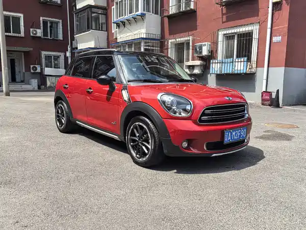 MINI Countryman 2016