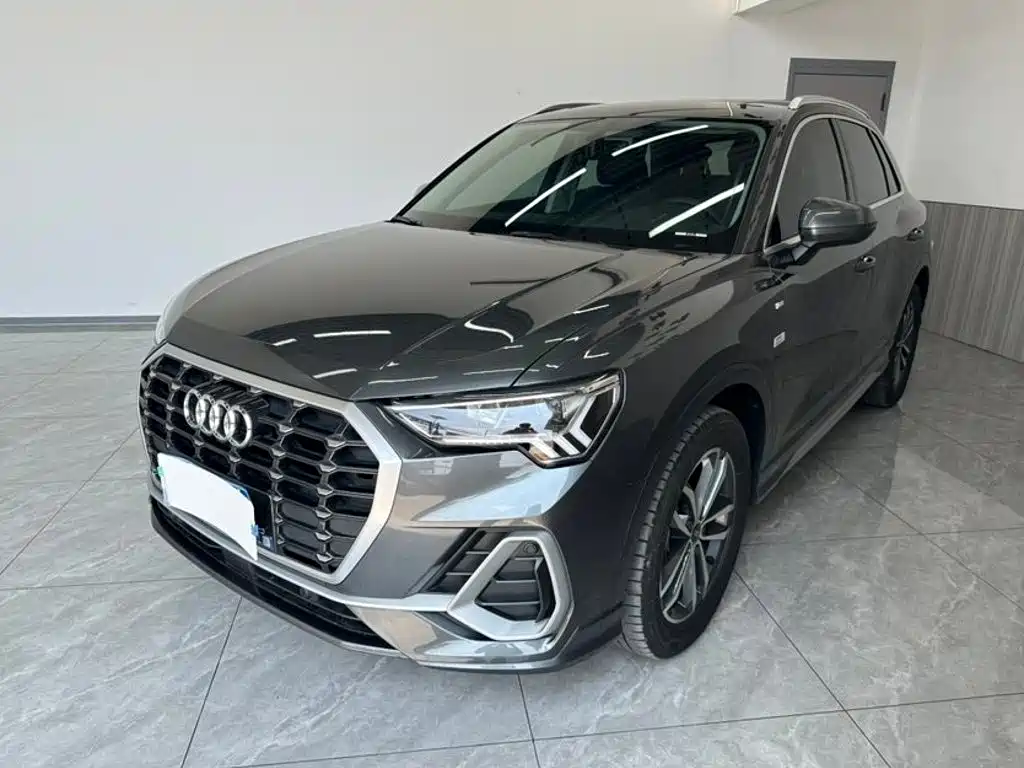 Audi Q3 2023