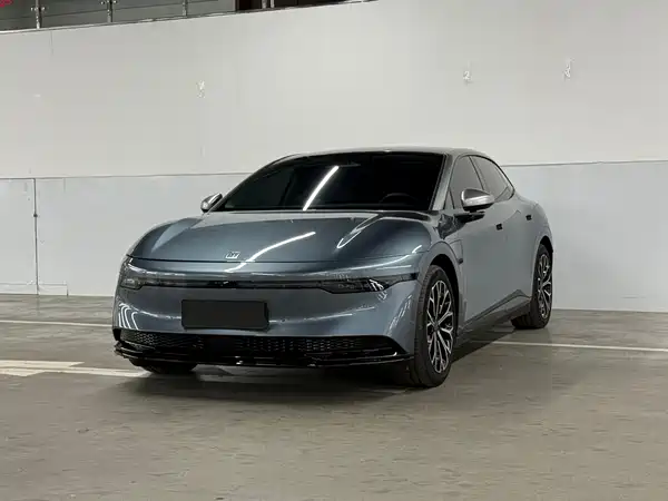 Zeekr 007 2024
