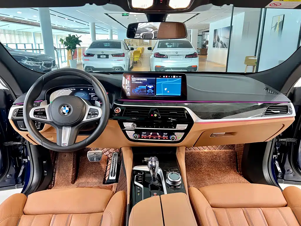 BMW 6 Series GT 2025 — фото 8