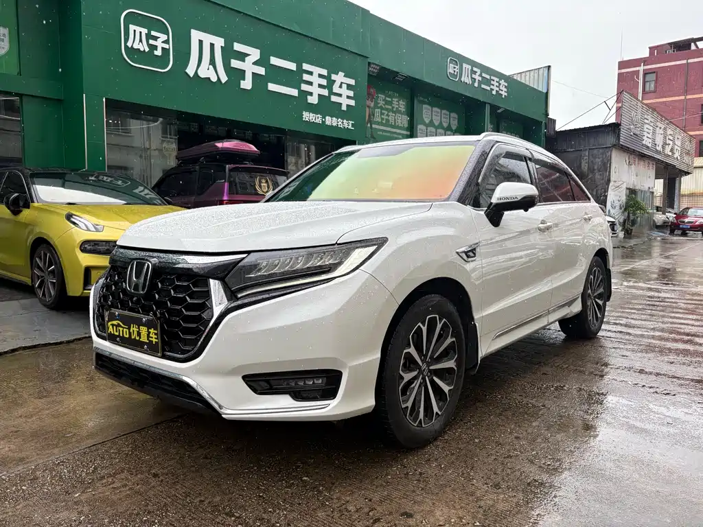 Honda UR-V 2024 — фото 1
