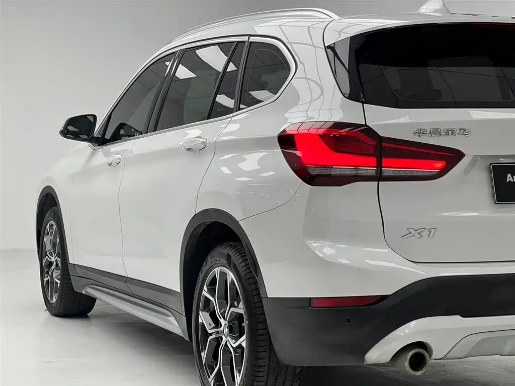 BMW X1 2022 — фото 10