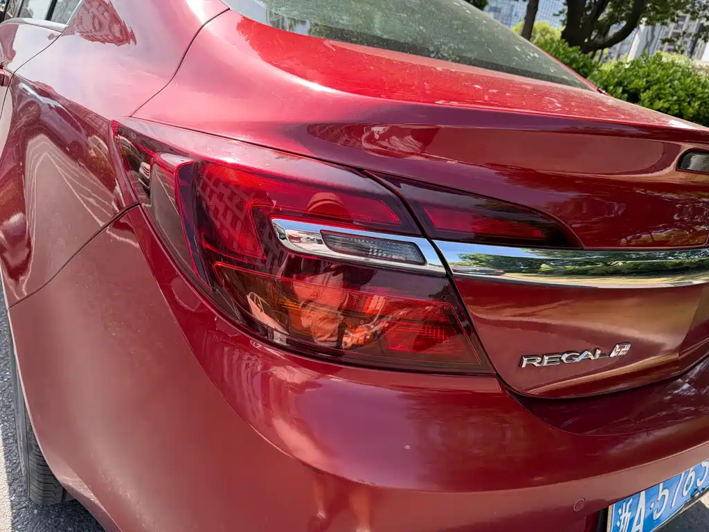 Buick Regal 2016 — фото 13