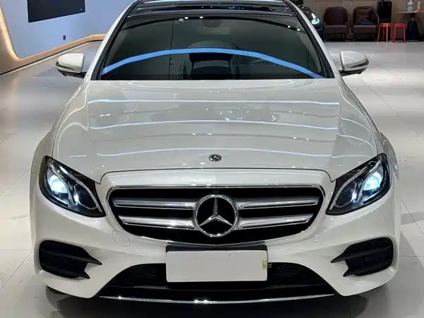 Mercedes-Benz E-Class 2018