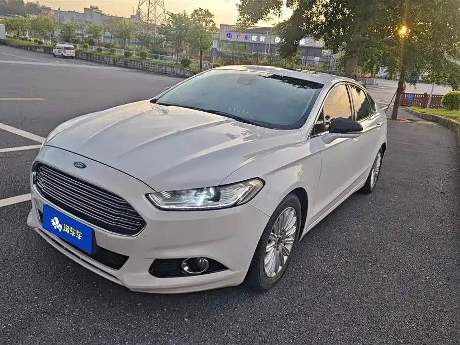 Ford Mondeo 2015