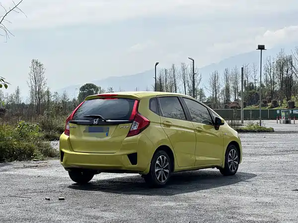 Honda Fit 2016