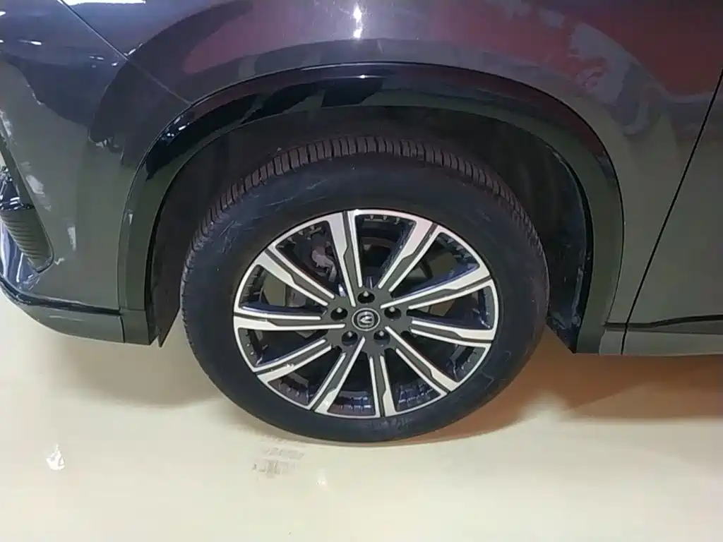 Changan CS75 PLUS 2023 — фото 25