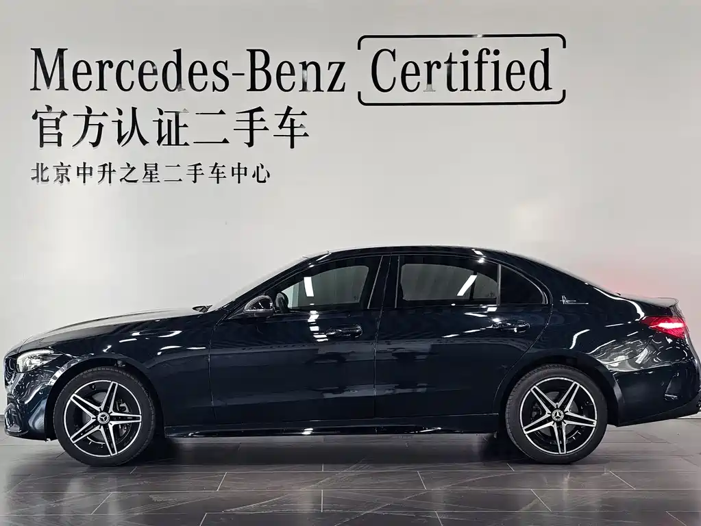 Mercedes-Benz C-Class 2023 — фото 2