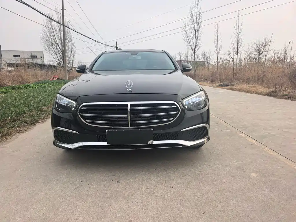 Mercedes-Benz E-Class 2019 — фото 1