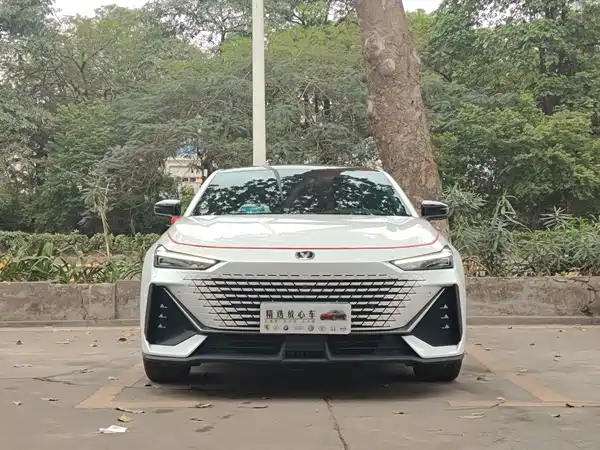 Changan UNI-V 2023