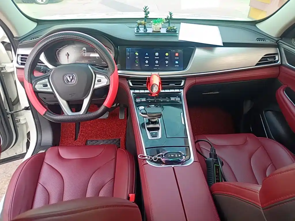 Changan CS85 COUPE 2022 — фото 10