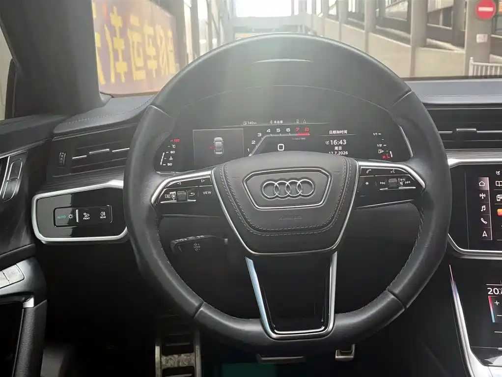 Audi A6L 2025 — фото 13
