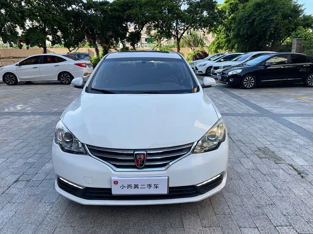 Roewe 360 2015