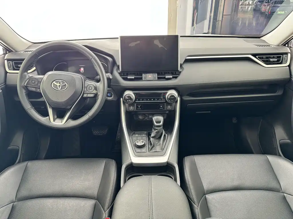 Toyota Wildlander 2020 — фото 11