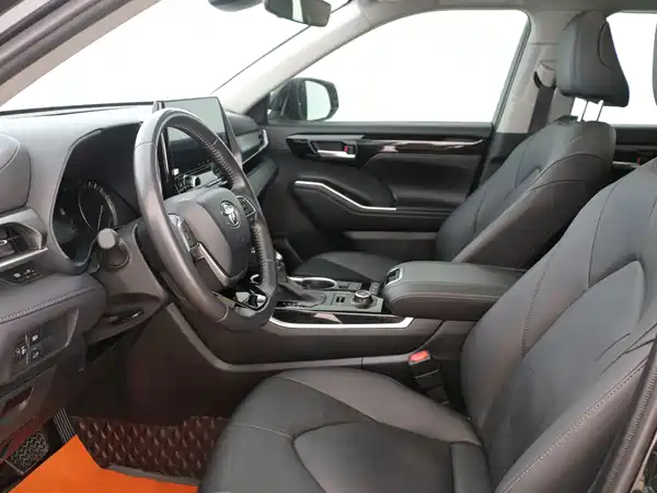 Toyota Highlander 2024