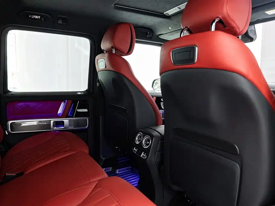 Mercedes-Benz G-Class 2024 — фото 14