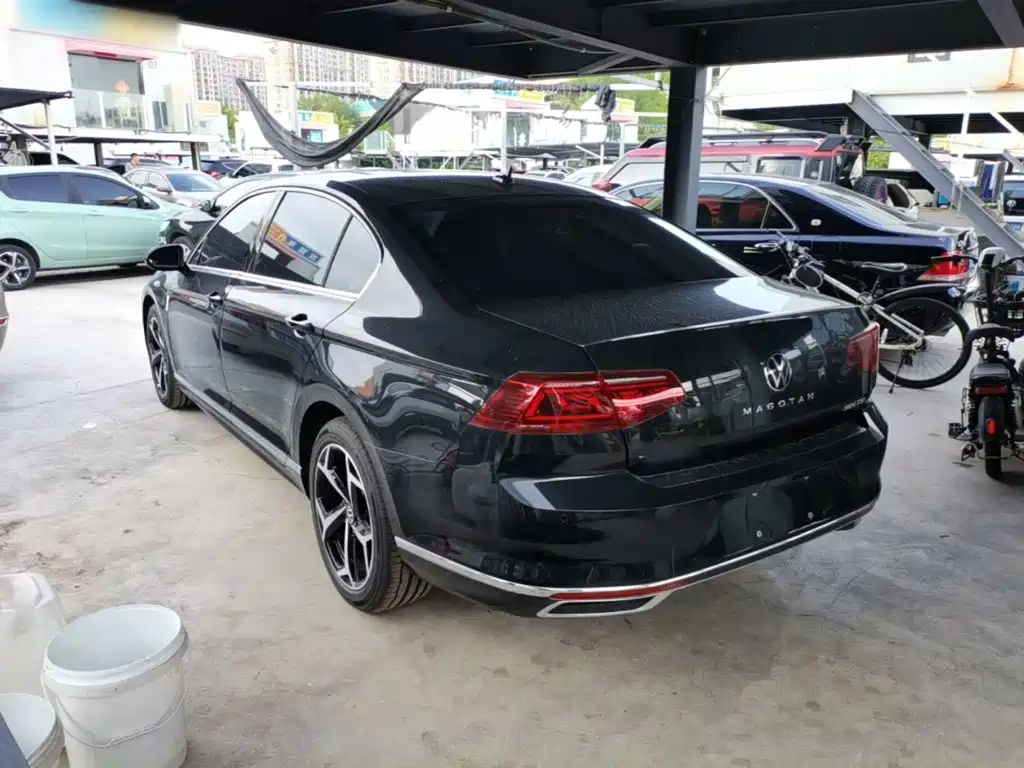 Volkswagen Magotan 2026