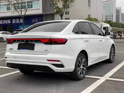 Geely Emgrand 2023
