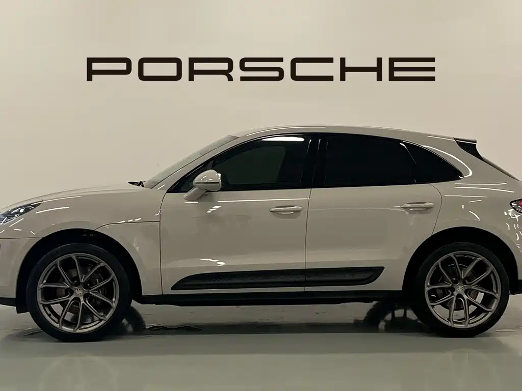 Porsche Macan 2023 — фото 6