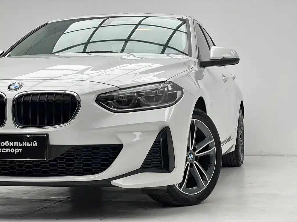 BMW 1 Series 2022