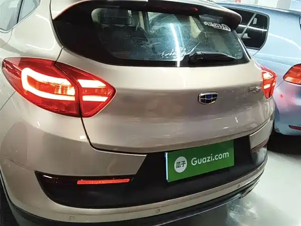 Geely Emgrand GS 2016