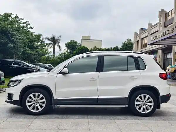 Volkswagen Tiguan 2015
