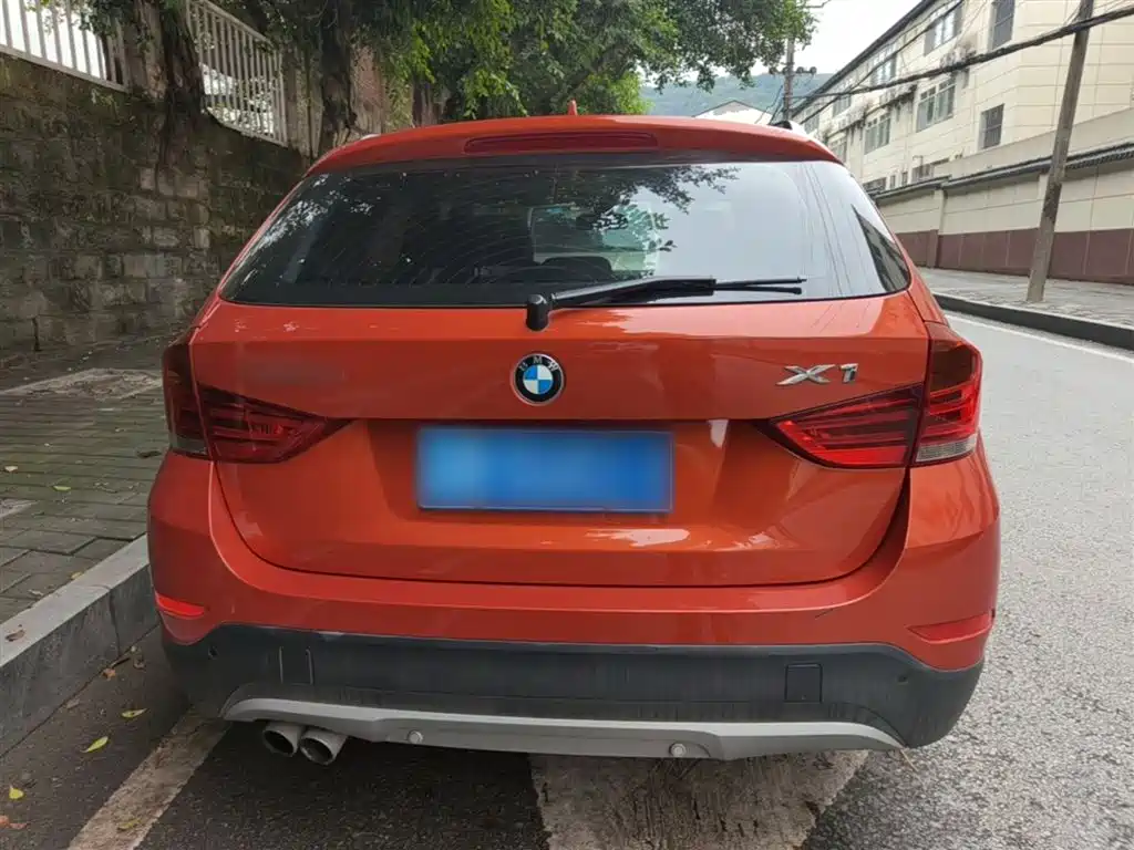 BMW X1 2015 — фото 6