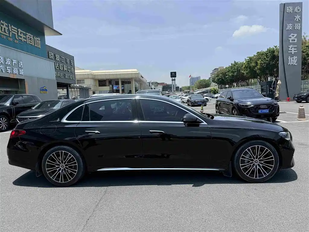 Mercedes-Benz E-Class 2025