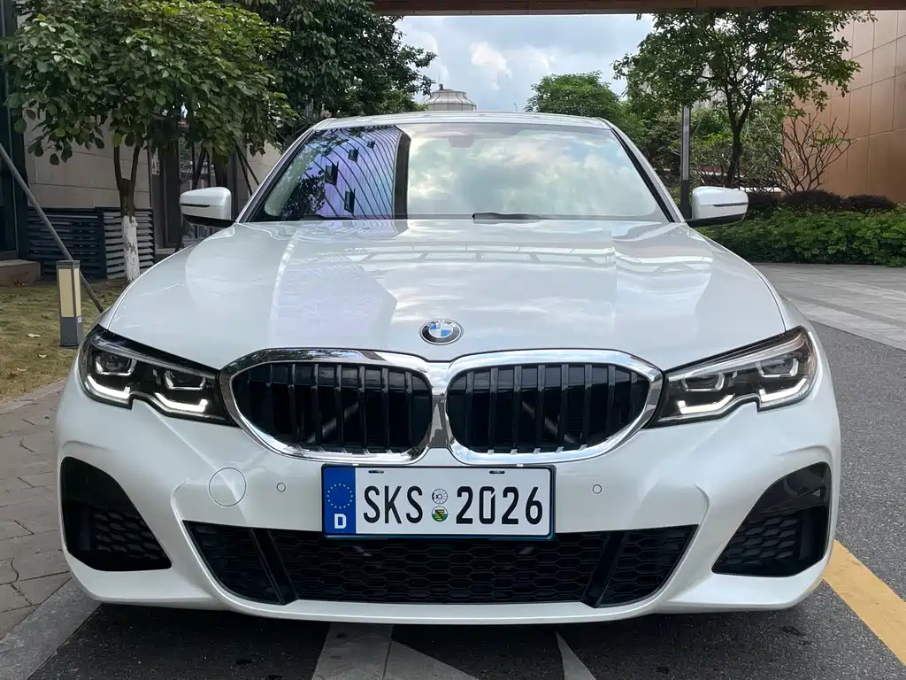BMW 3 Series 2021