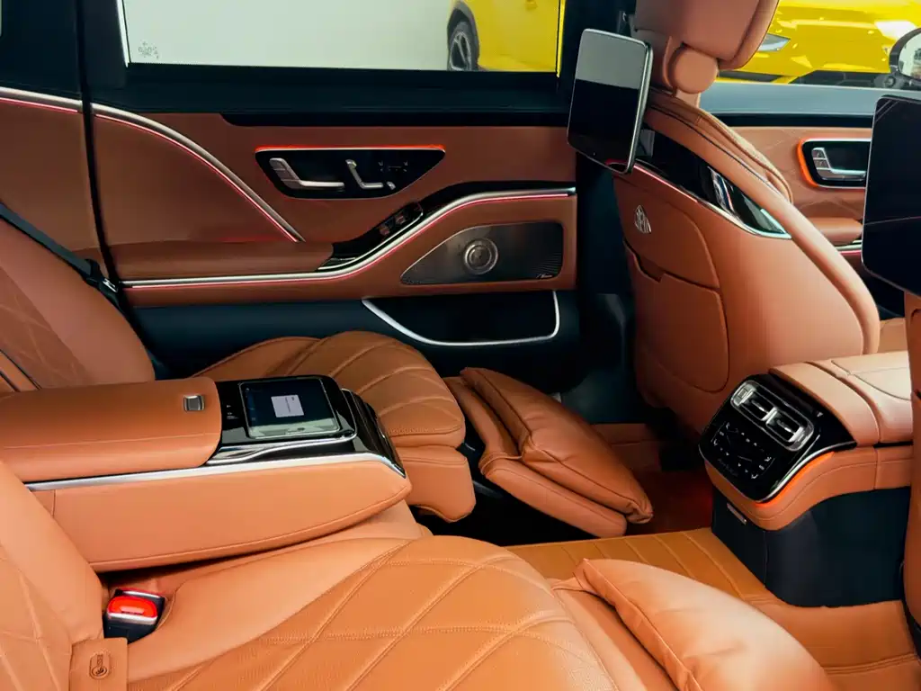 Mercedes-Benz Maybach S-Class 2021 — фото 16