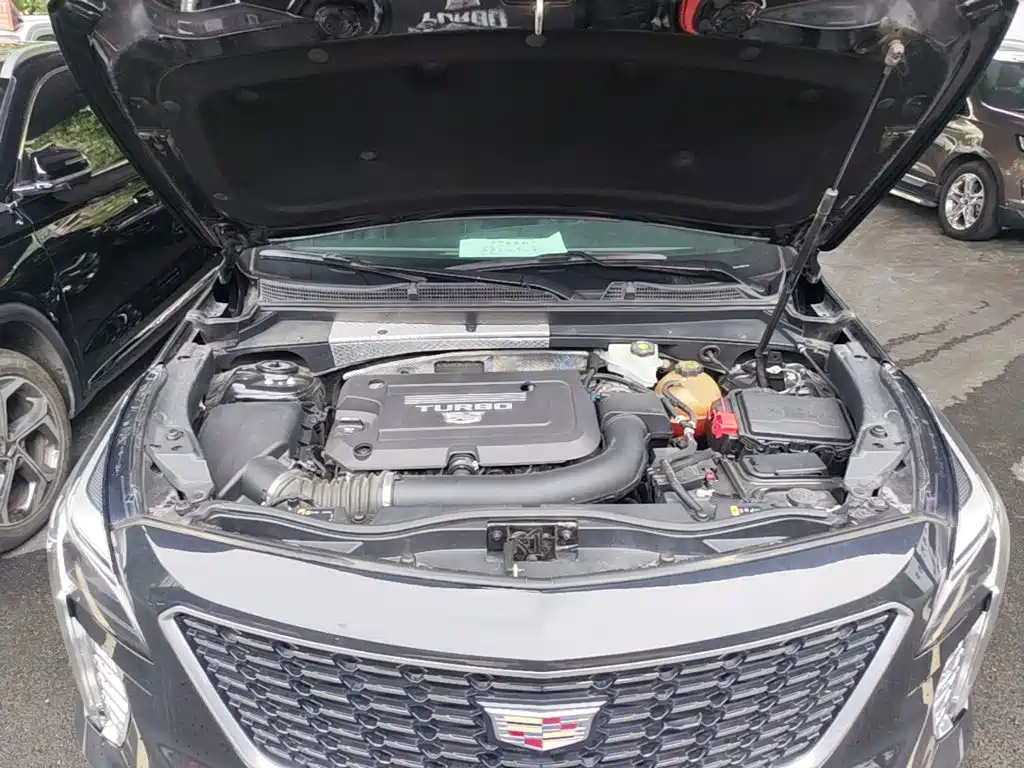 Cadillac XT4 2021 — фото 20