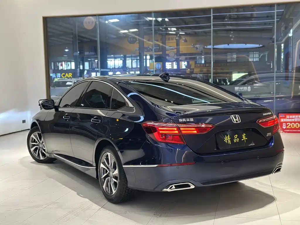 Honda Inspire 2021 — фото 14