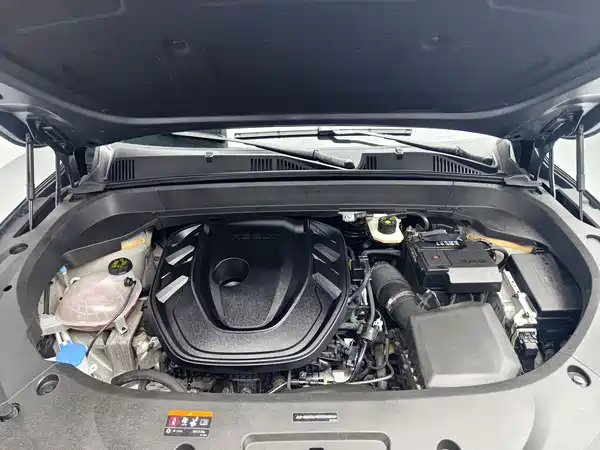 Geely Xingyue L 2025