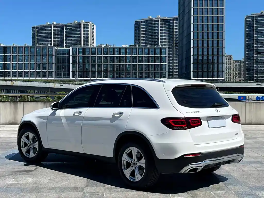 Mercedes-Benz GLC 2020 — фото 11