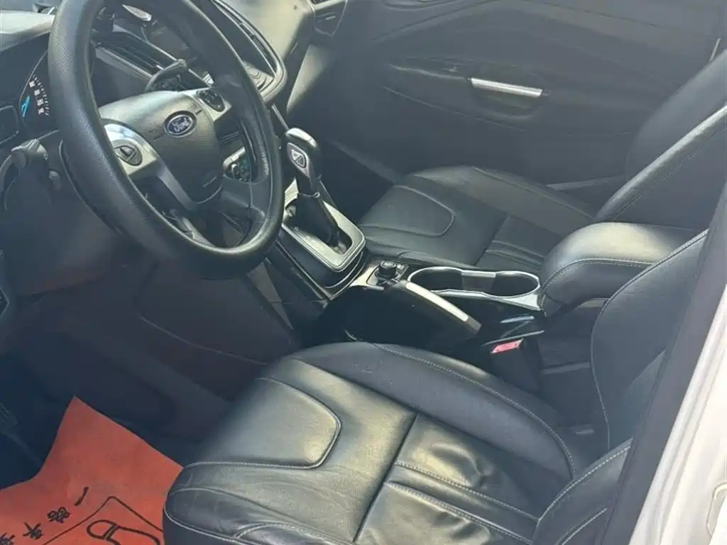 Ford Kuga 2014 — фото 4