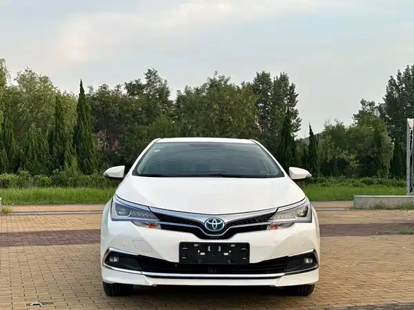Toyota Corolla Dual Engine E+ 2020