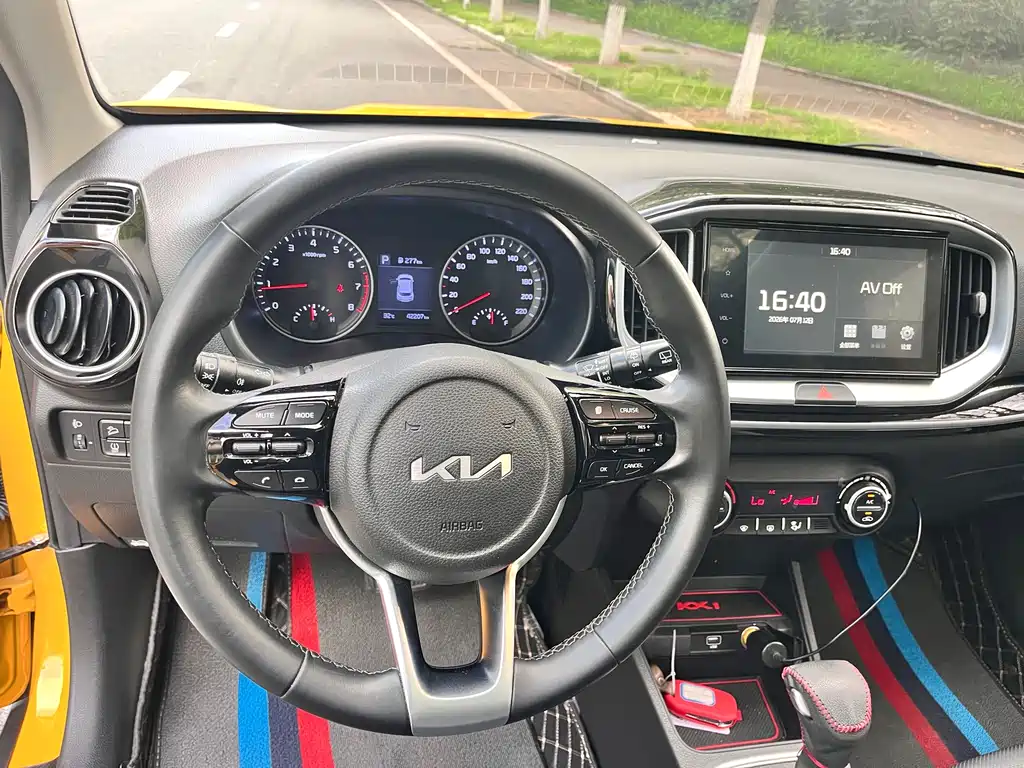 Kia KX1 2022 — фото 10