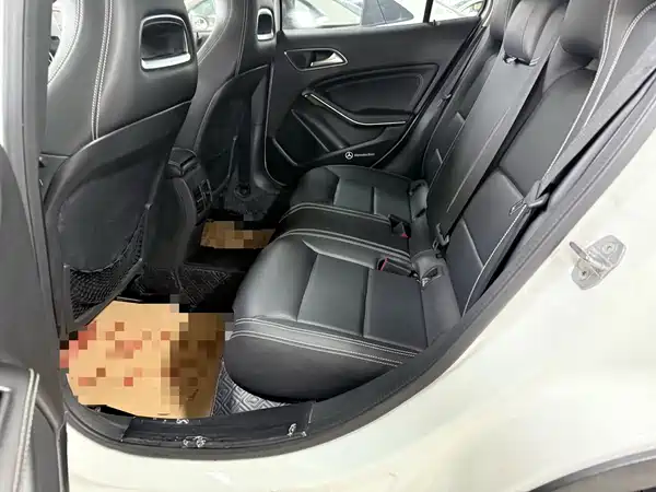 Mercedes-Benz GLA 2019