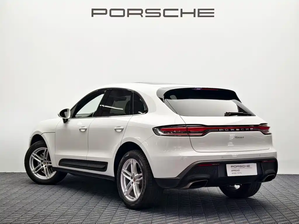 Porsche Macan 2023 — фото 3