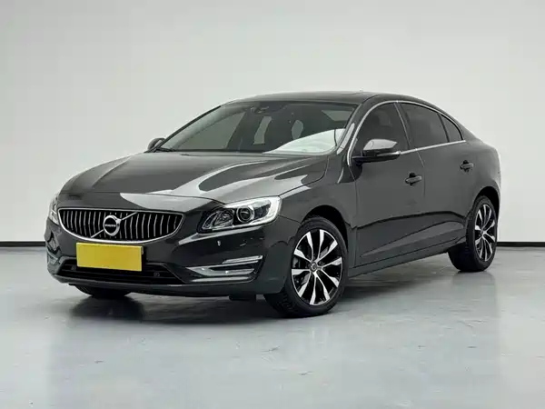 Volvo S60 2019