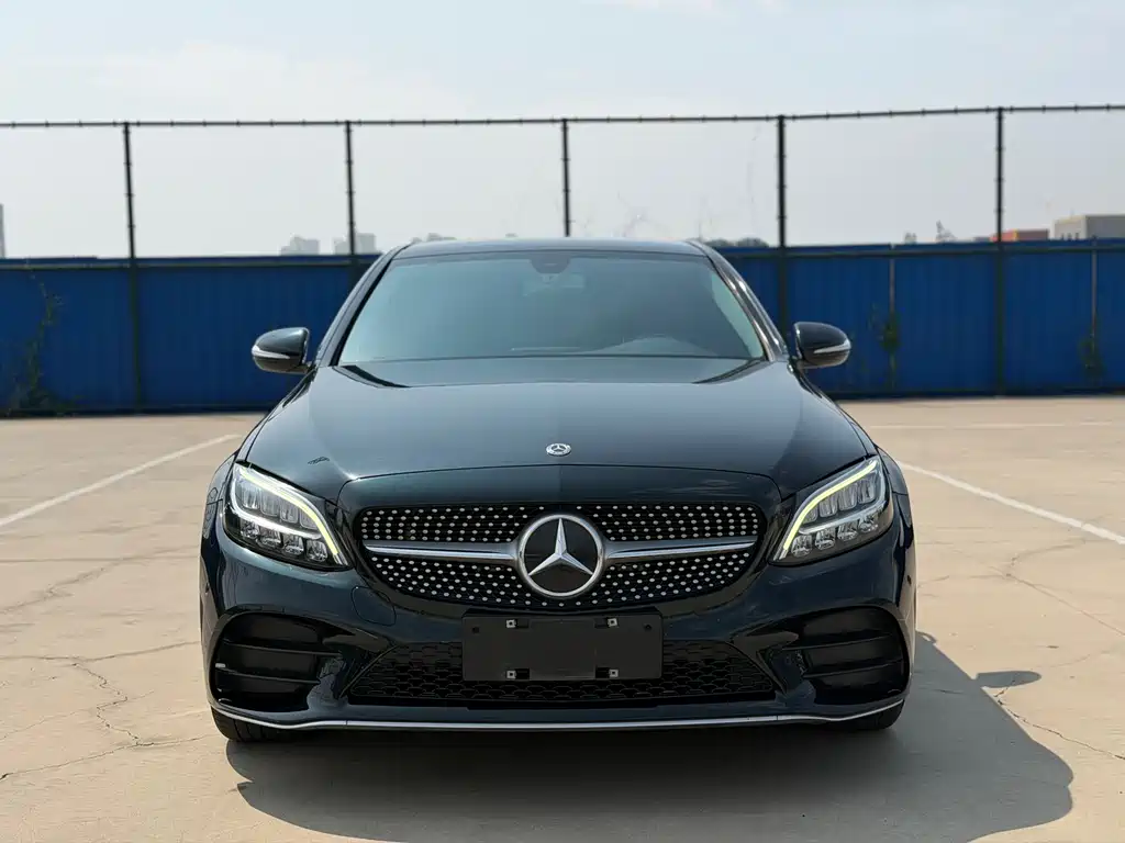 Mercedes-Benz C-Class 2020