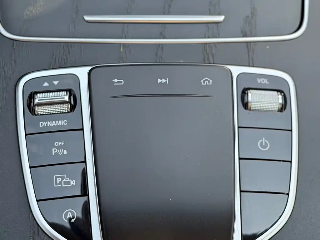 Mercedes-Benz C-Class 2020 — фото 14