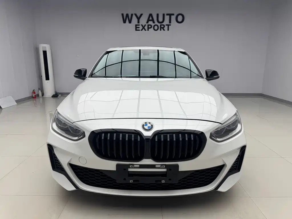 BMW 1 Series 2022