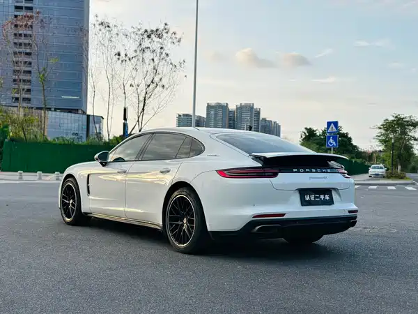 Porsche Panamera 2017
