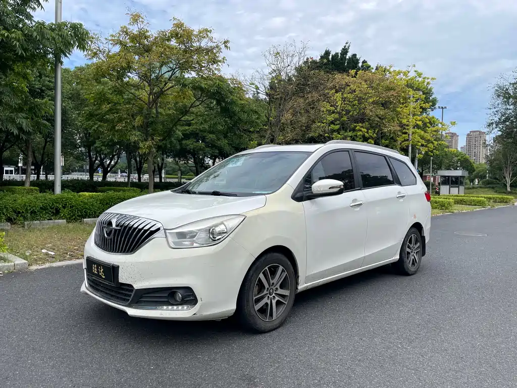 Haima V70 2018 — фото 1