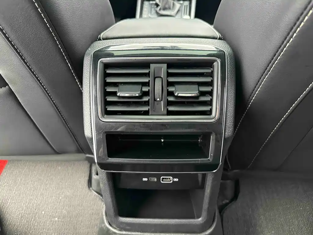 Skoda Speedy 2022 — фото 13